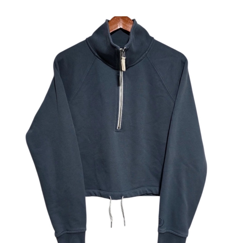 Vuori Sedona Half Zip Pullover in Lake Size Medium